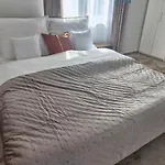 Apartment Kapitany Mp Art Luxury *