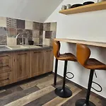 Kapitany Mp Art Luxury