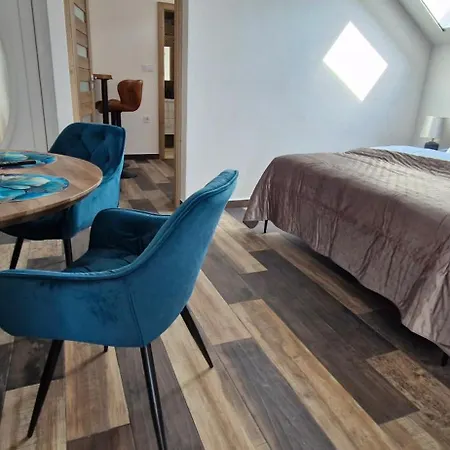 Kapitány Mp Art Luxury