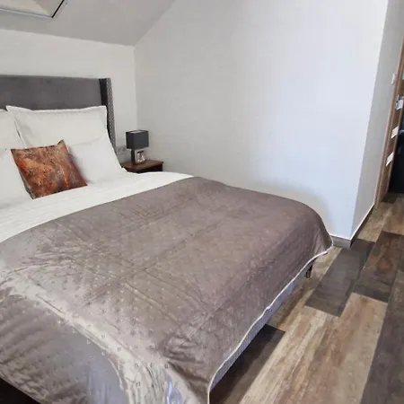 Appartement Kapitany Mp Art Luxury Balatonboglár