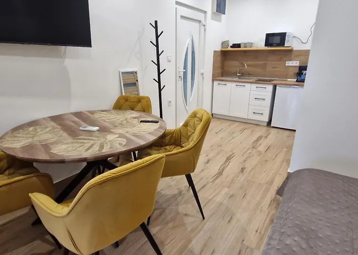 Kapitany Mp Art Luxury Balatonboglár