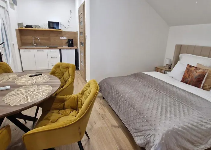 Lägenhet Kapitany Mp Art Luxury Balatonboglár