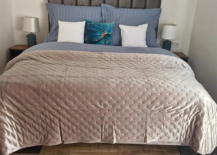 Kapitany Mp Art Luxury Lägenhet *