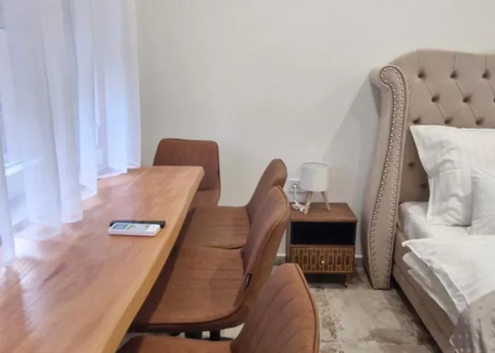 Kapitany Mp Art Luxury Lägenhet Balatonboglár