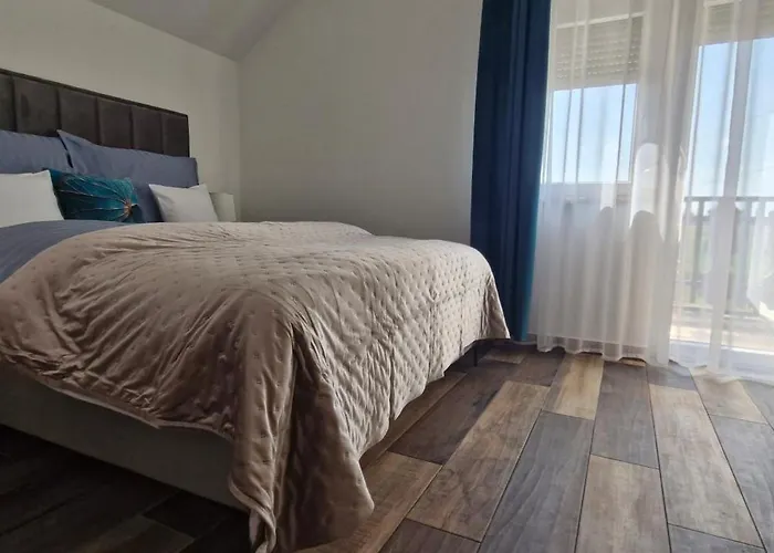 Lägenhet Kapitany Mp Art Luxury *