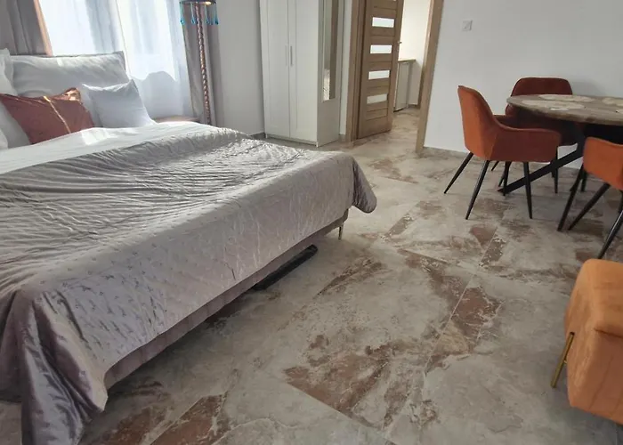 Lägenhet Kapitany Mp Art Luxury *